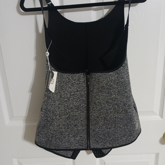 NWT Missmoly plus-sized shape wear size 4X - Picture 6 of 11